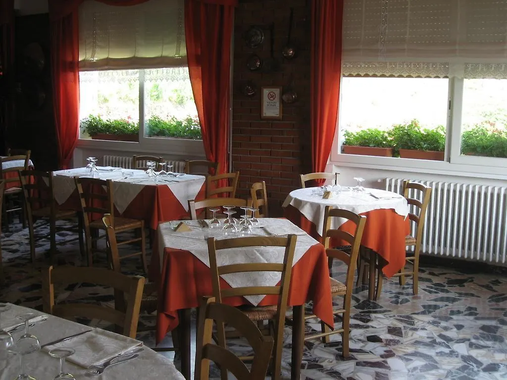 Hotel Vecchia Fattoria Ceriana Locanda