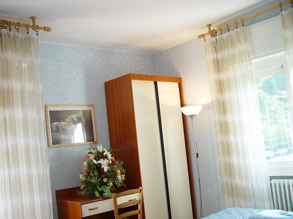 Hotel Vecchia Fattoria Ceriana Locanda