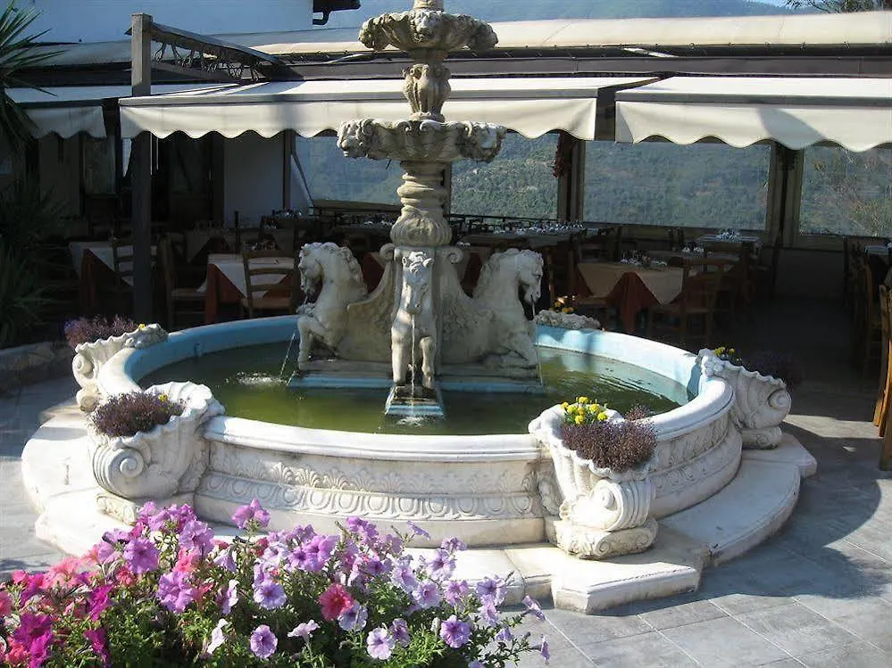 Hotel Vecchia Fattoria Ceriana Italia
